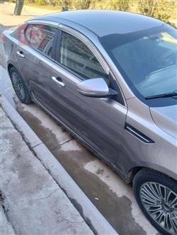 كيا اوبتيما